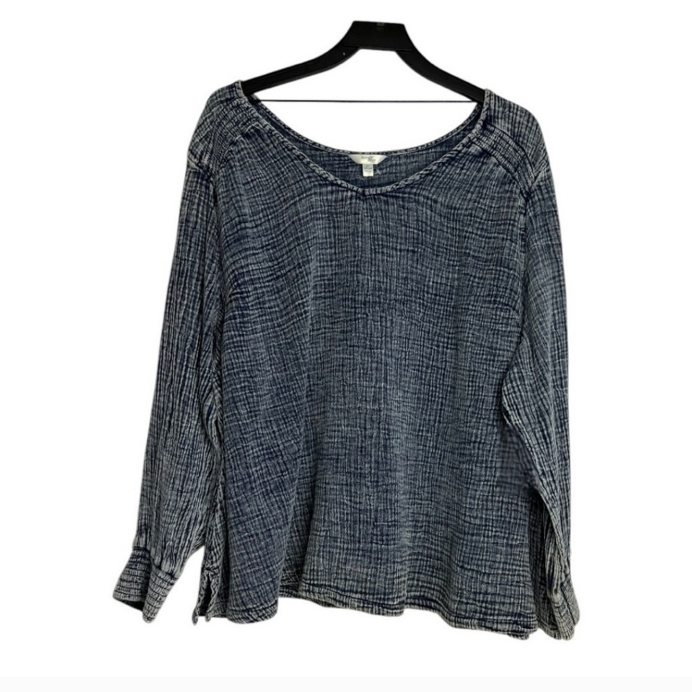 Women's Blue Top